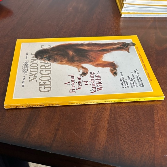 Vintage National Geographic Magazine April 1990 Vol 177 No 4 Vanishing Wildlife - Picture 3 of 4